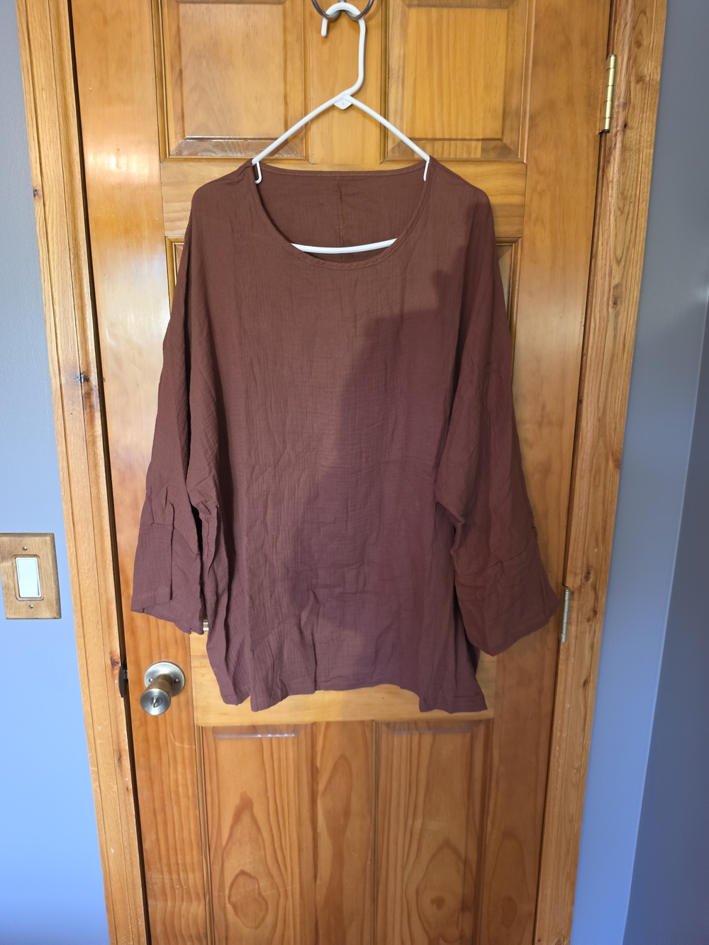 Relaxed Brown Women's Long Sleeve Top